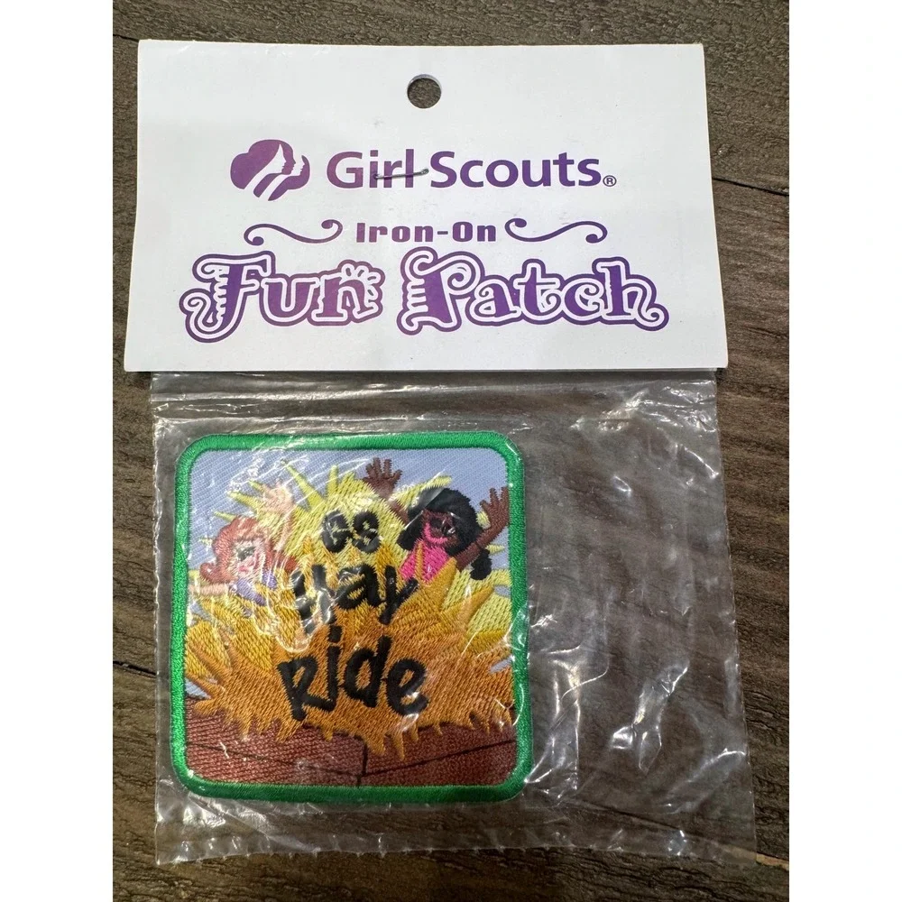 Vintage Girl Scouts NOS Hay Ride Iron-On Fun Patch Sealed Collectible